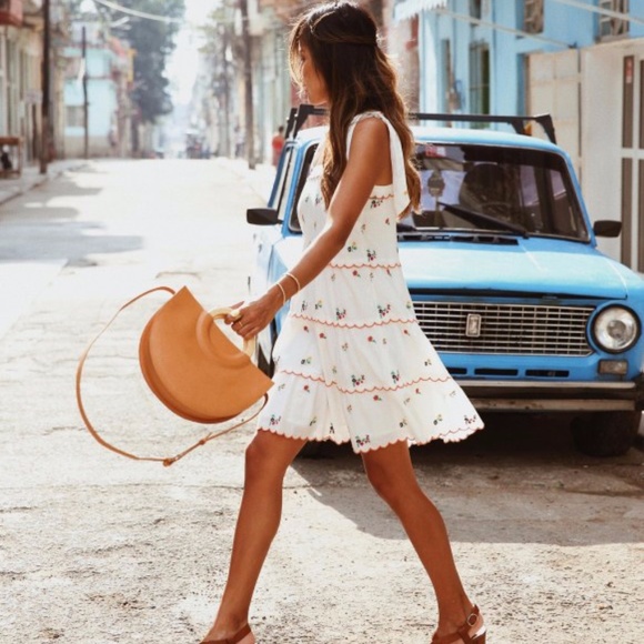 [FOUND] ISO: Robe Anne Dress in Ecru Embroidery